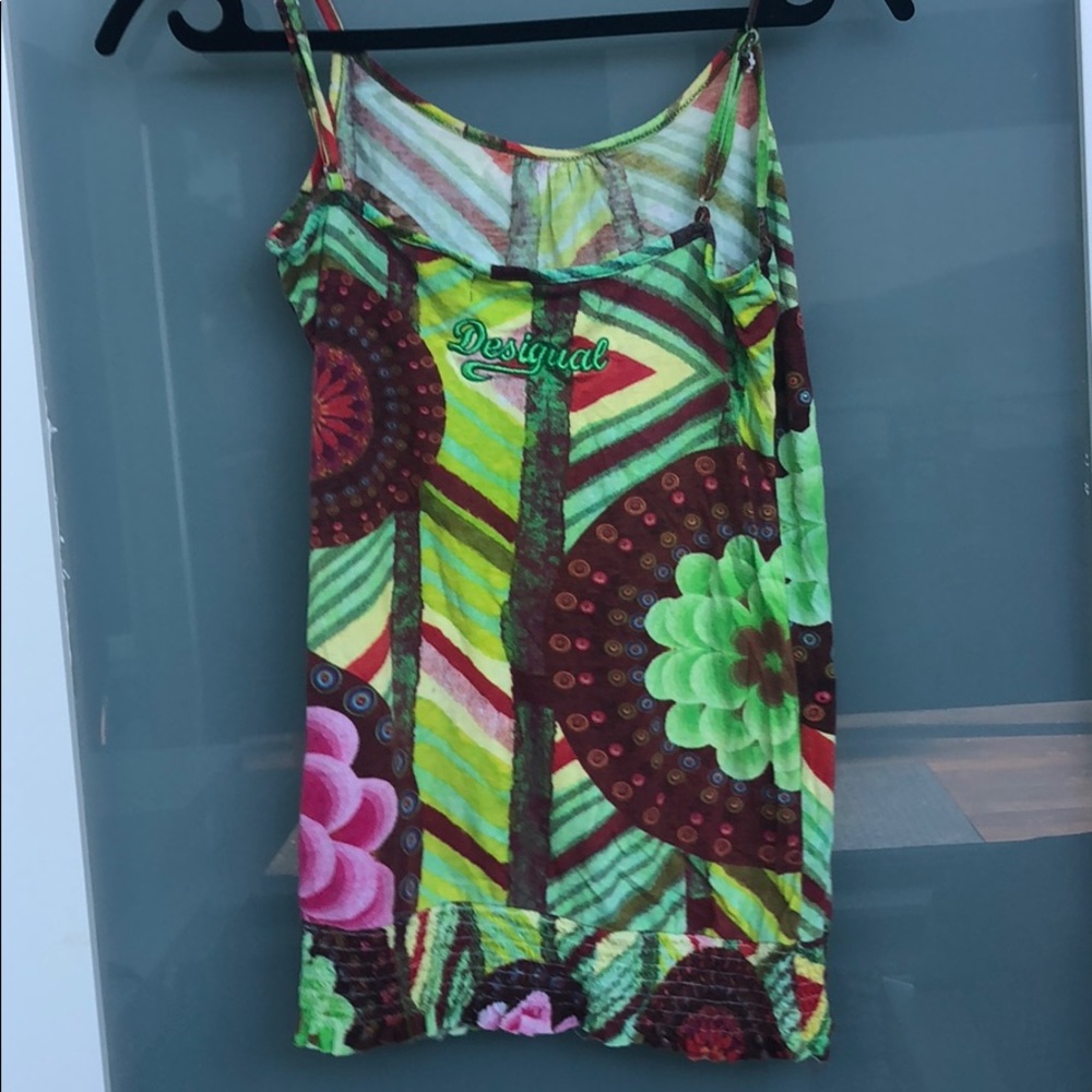 Designer top - Picture 2 of 4